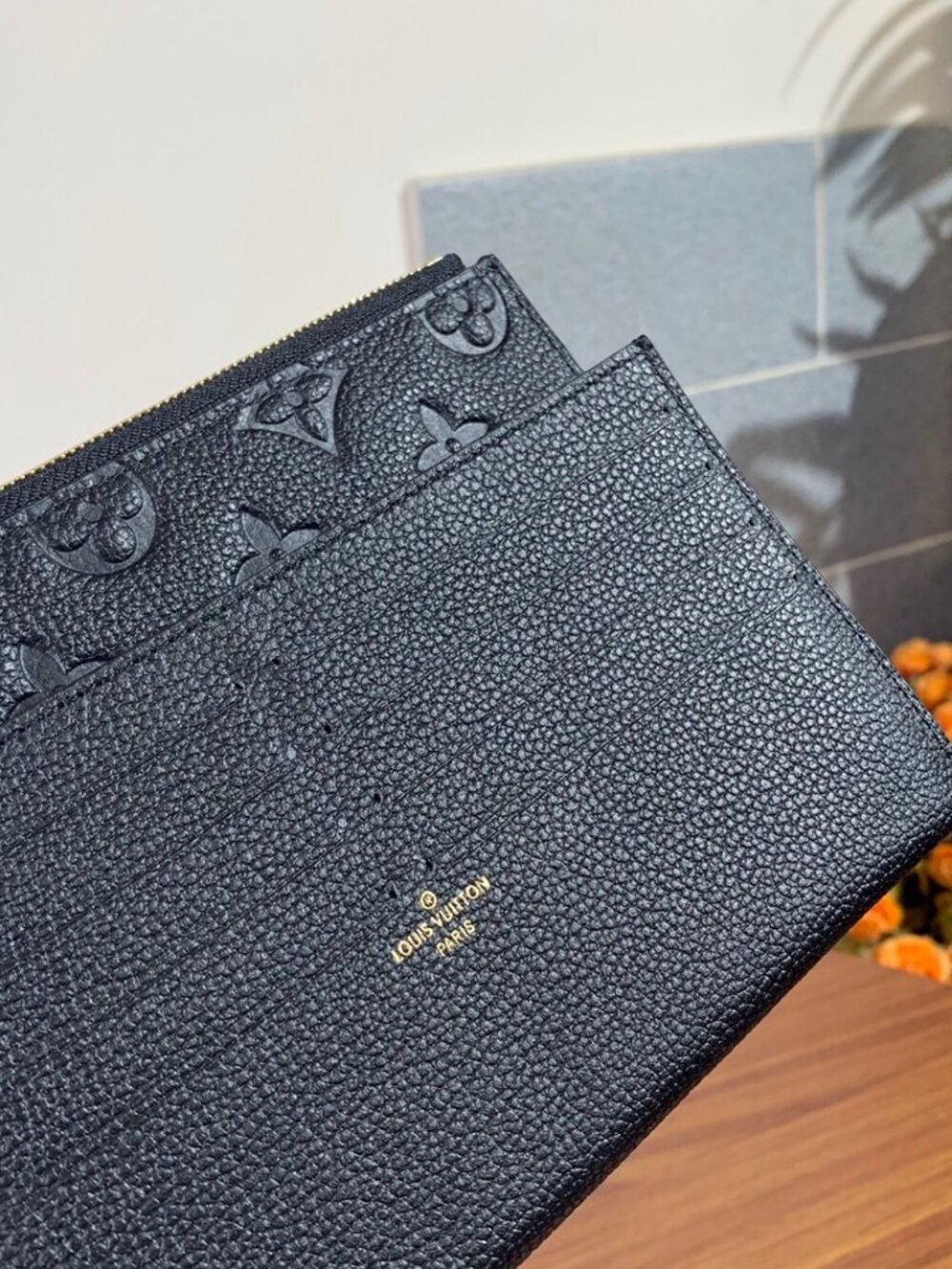 🍷LV FÉLICIE POCHETTE Monogram Empreinte Leather - Picture 9 of 9